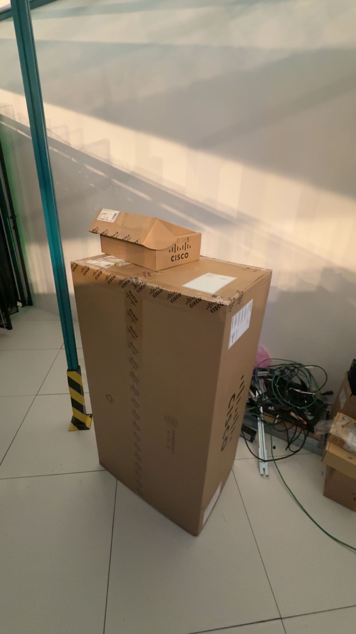 Déballage des équipements Cisco IA